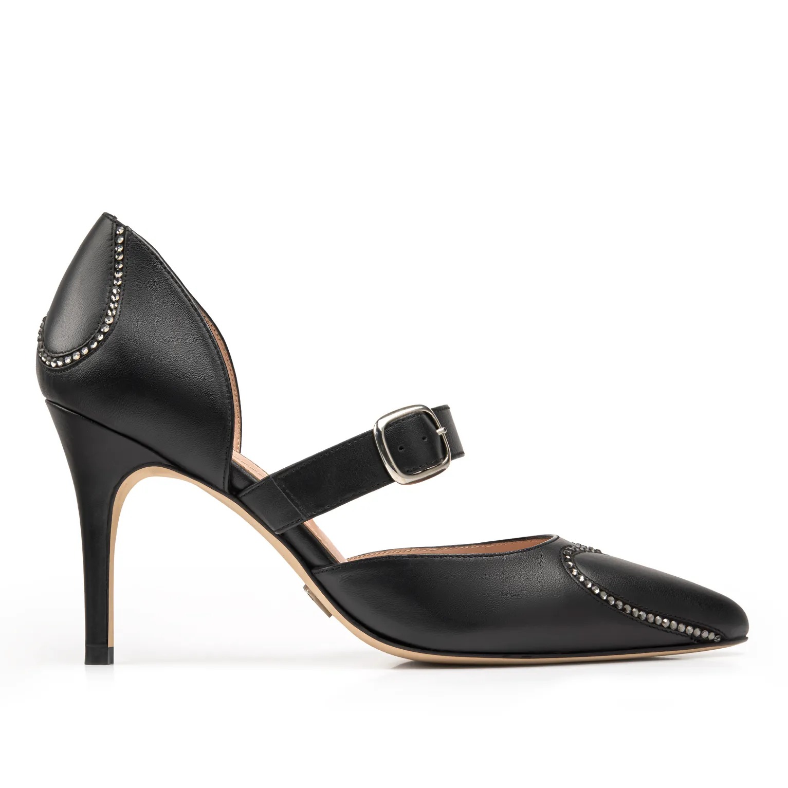 Angelina - Image 5