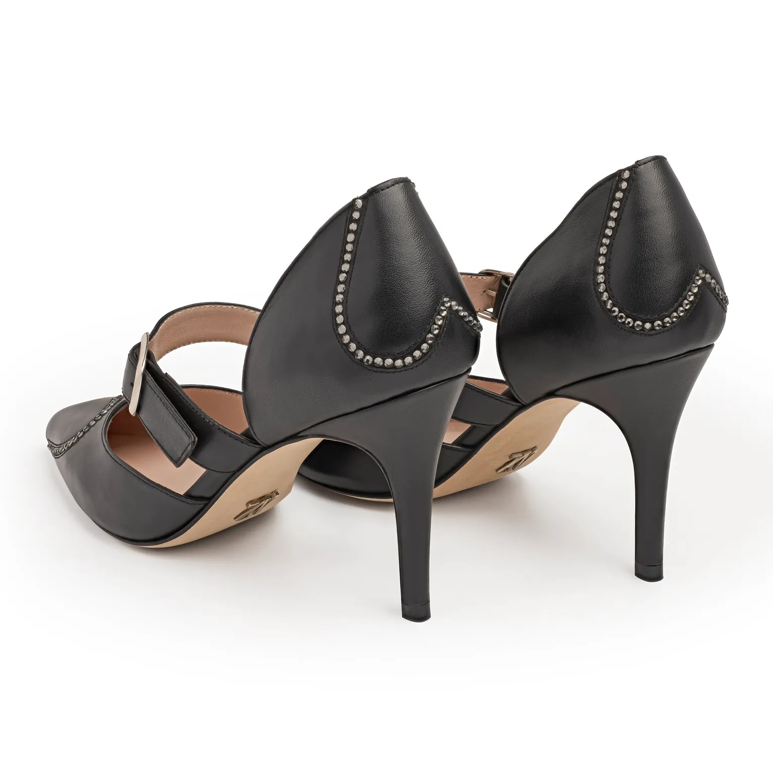 Angelina - Image 7