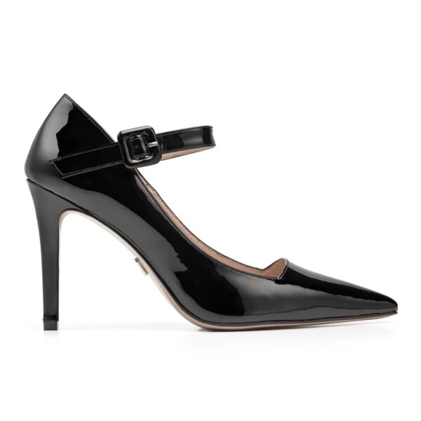 Olivia - Image 6