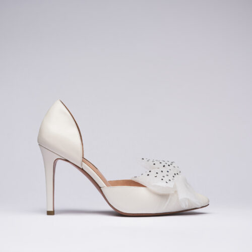 Lys Bridal
